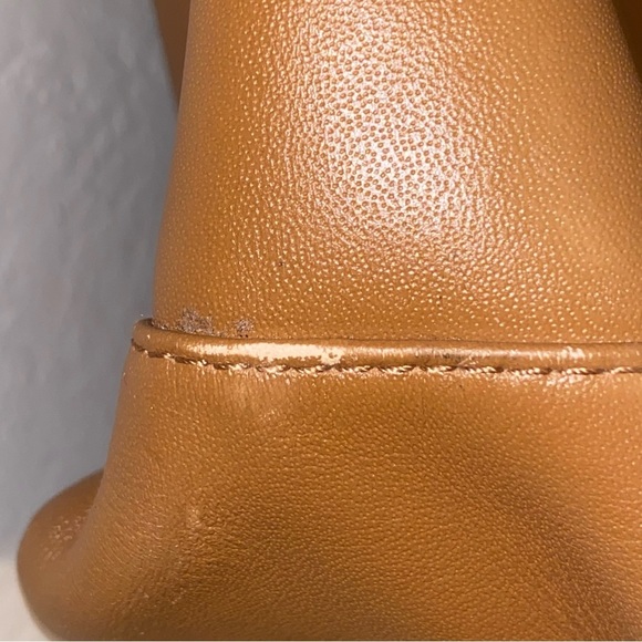 Coach Charlie Hobo Shoulder Bag EUC - Picture 9 of 9